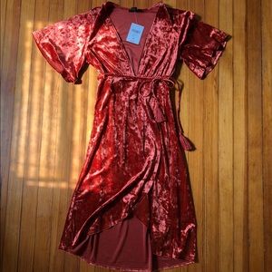 Forever 21 Velvet Dress